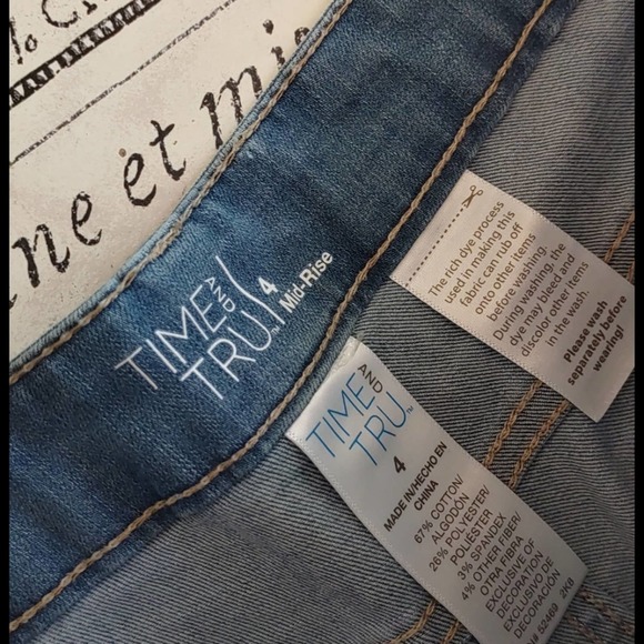 Time and Tru Light Blue Jean Shorts - Picture 4 of 6